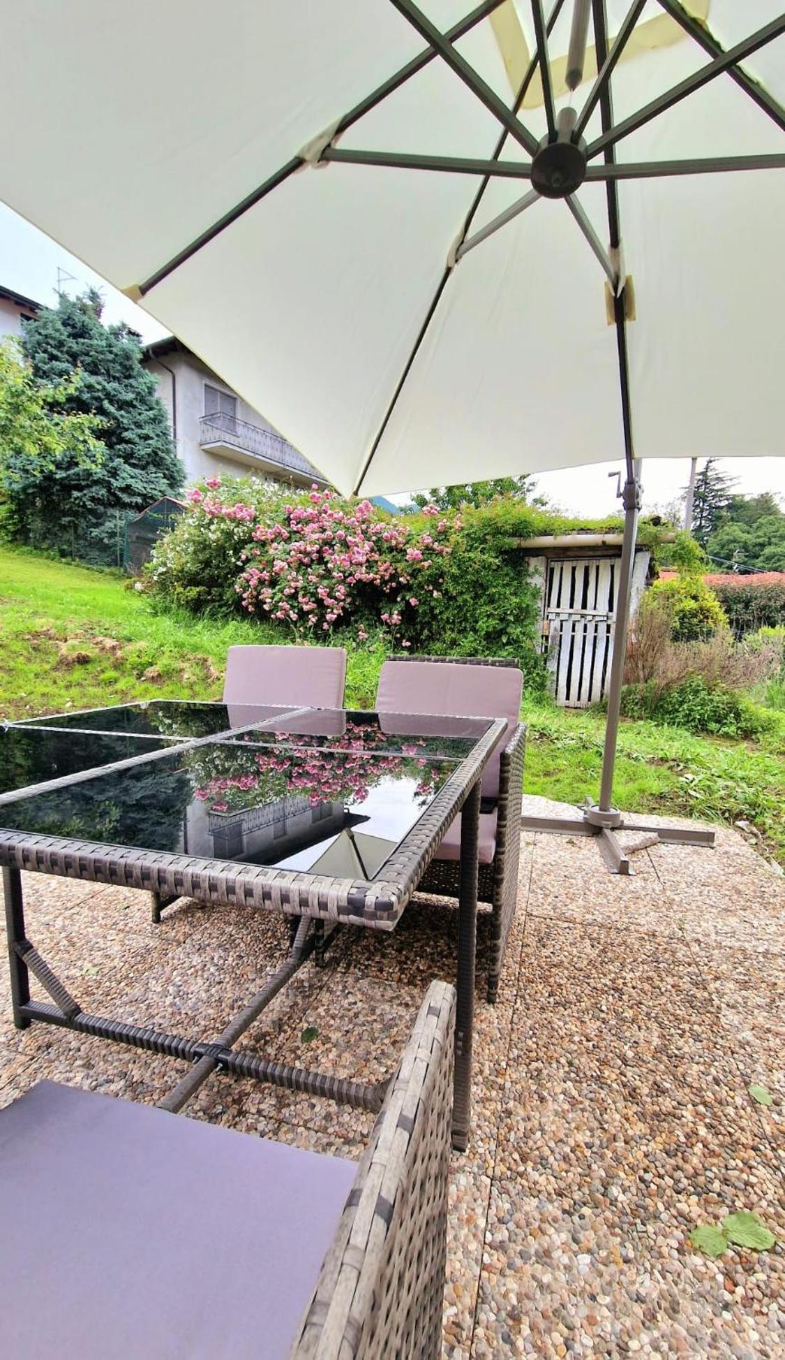 Villetta Con Giardino Privato Cremia Esterno foto